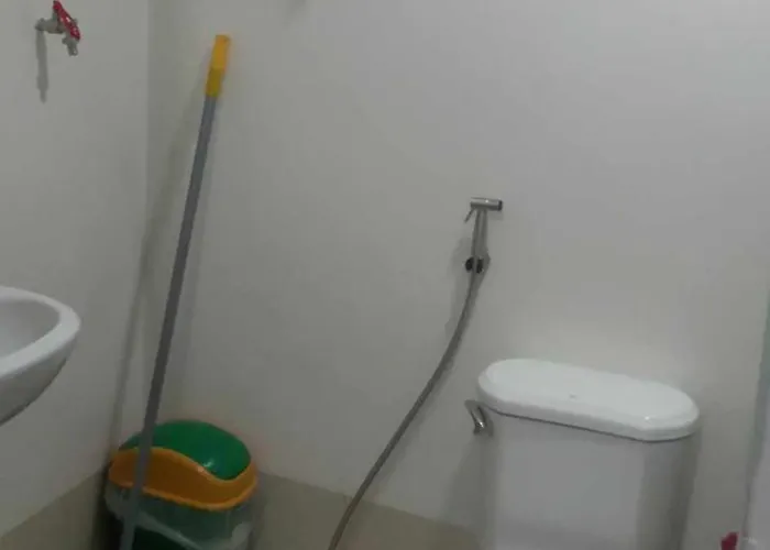 1 Bedroom Cozy Unit With Netflix & Free Wifi In Trees Residences Apartamento