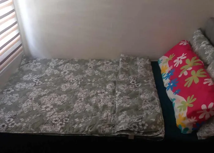 1 Bedroom Cozy Unit With Netflix & Free Wifi In Trees Residences Apartamento Manila