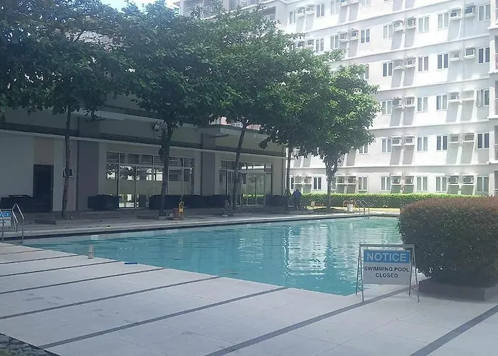 1 Bedroom Cozy Unit With Netflix & Free Wifi In Trees Residences Apartamento *