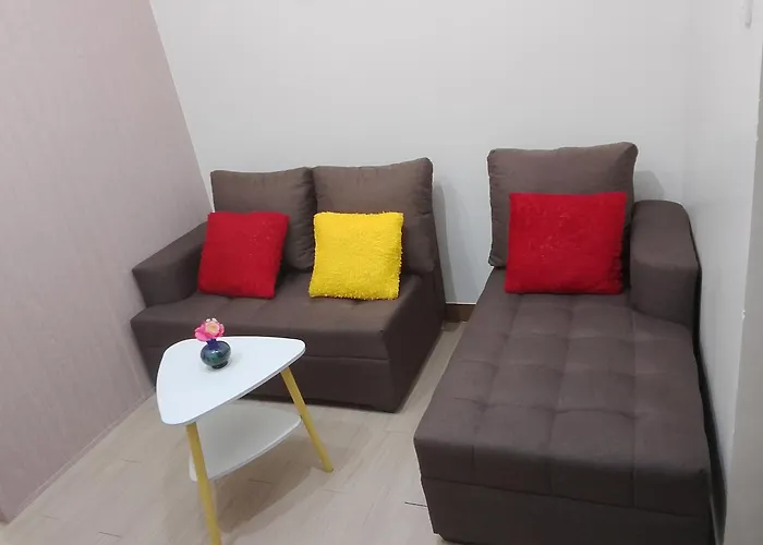 1 Bedroom Cozy Unit With Netflix & Free Wifi In Trees Residences *