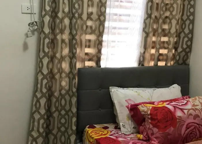 Apartamento 1 Bedroom Cozy Unit With Netflix & Free Wifi In Trees Residences Manila